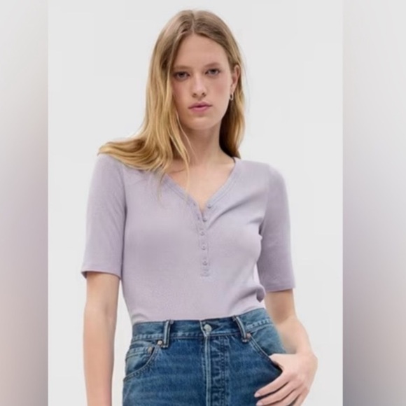 NWT GAP Metallic Purple Lotus Ribbed 1/2 Short sleeve Henley Top Popover size L - Picture 1 of 8